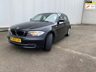 BMW 1-serie 118i niewe APK